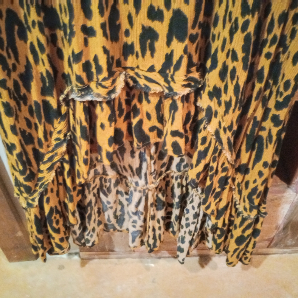 Umgee Animal Print Dress in Black and Tan - Picture 5 of 9